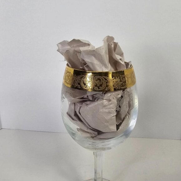 Vintage Gold Encrusted Etched Crystal Grape Pattern 6.5" Stem Wine Glasses 4 - Picture 10 of 12